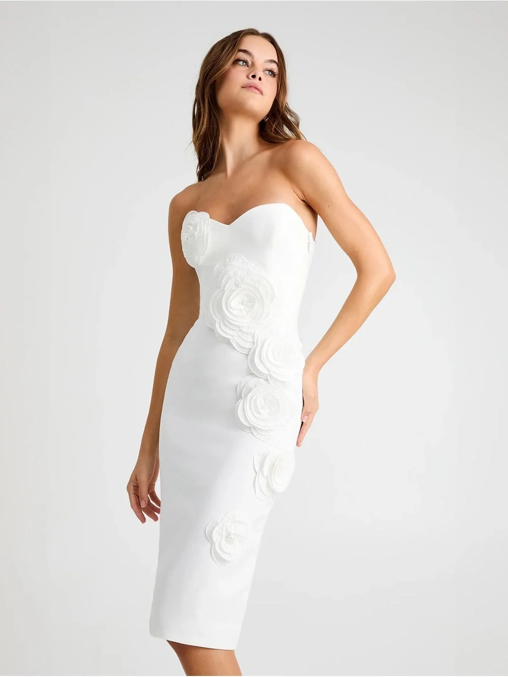 Helsi Elegant Strapless White Midi Dress with Floral Appliqué - Picture 2 of 9